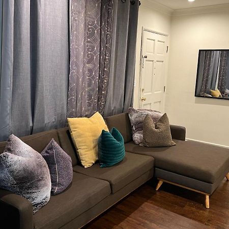 Centrally Located Ucla Condo Лос-Анджелес Экстерьер фото